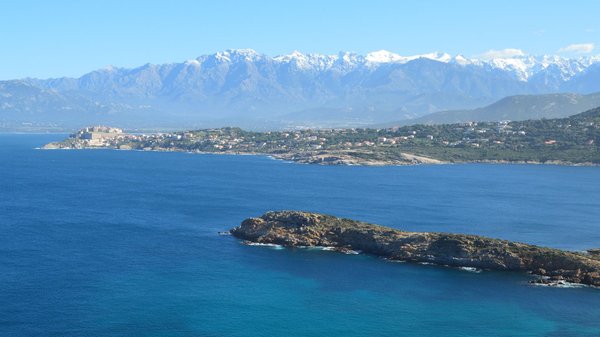 Camping Manche : les meilleurs spots à ne pas manquer !